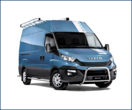 Iveco Daily Kastenwagen blau mit Zubehör